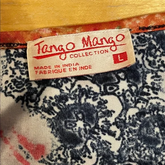 4/$20 Tango Mango Multi Color Patterned Top - Picture 2 of 5